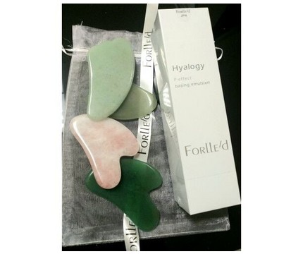 Forlle'd Hyalogy P-Effect Basing Emulsion с массажером GUA SHA
