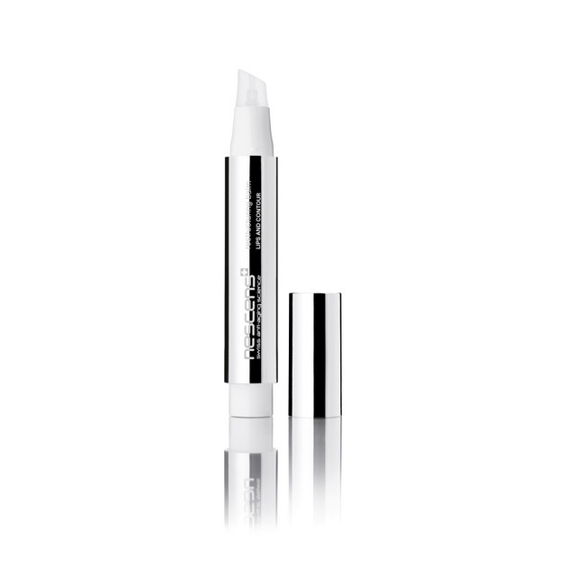 Nescens Restructuring Balm lips and control